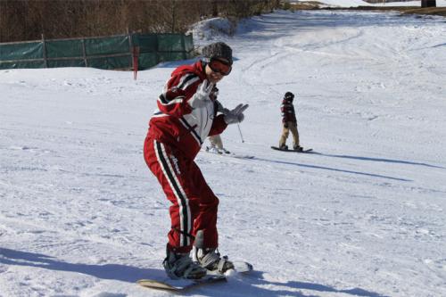 kegiatan-sekolah---main-ski-7