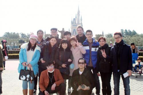 wisata-sekolah-ke-disneyland-2